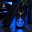 LED-es Mitsubishi kristály kulcstartó gravírozott Mitsubishi logóval és névvel