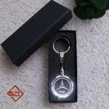 Ledes kristály kulcstartó - Mercedes