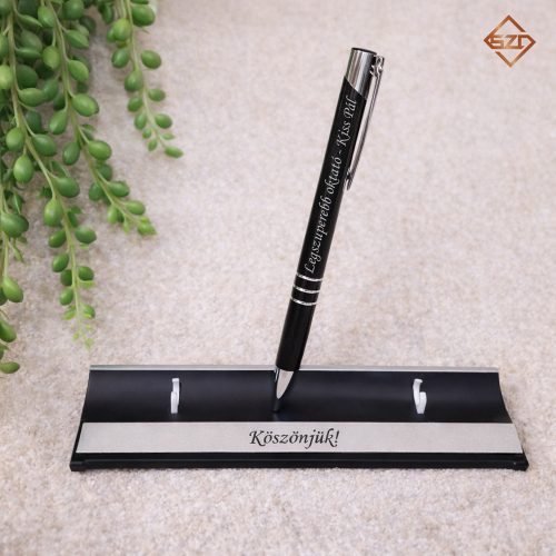 Fekete 3 gyűrűs toll dobozban