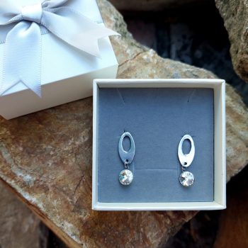 Rivoli Swarovski® kristályos ovál acél fülbevaló