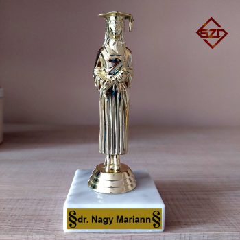 Diplomás lány - Jogász