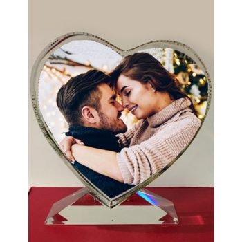 Fényképes kristály szívalakú