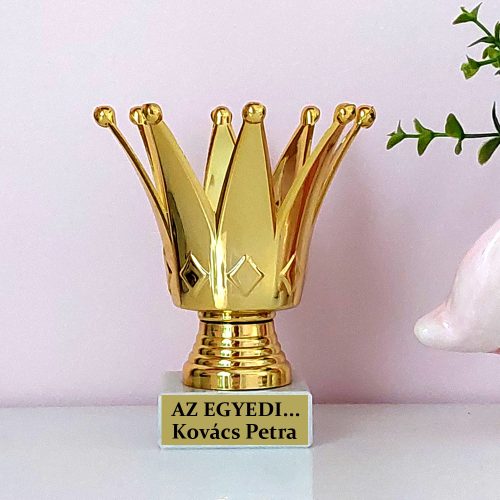 Korona serleg - Az Egyedi