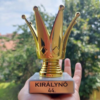 Korona serleg - Királynő 44