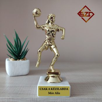 Kézilabdázó serleg - Csak a kézilabda