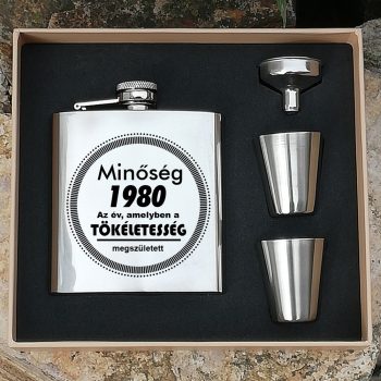   Minőség az év amelyben a tökéletesség megszületett flaska szett