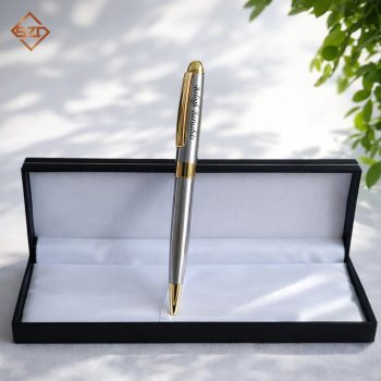 Acél arany klipszes golyóstoll díszdobozban