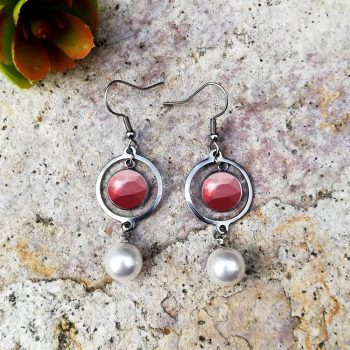 Padlizsán gyöngyös fülbevaló