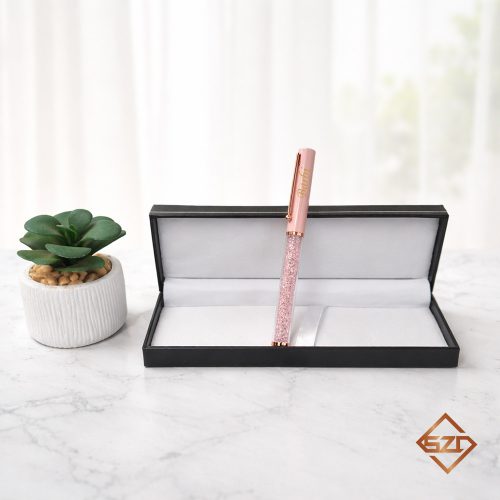 Rózsaszín kristályos toll díszdobozban