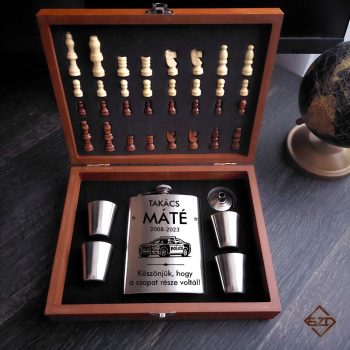 Sakk táblás flaska szett Police