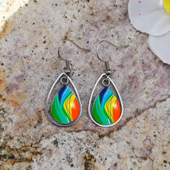 Színes szálak csepp fülbevaló